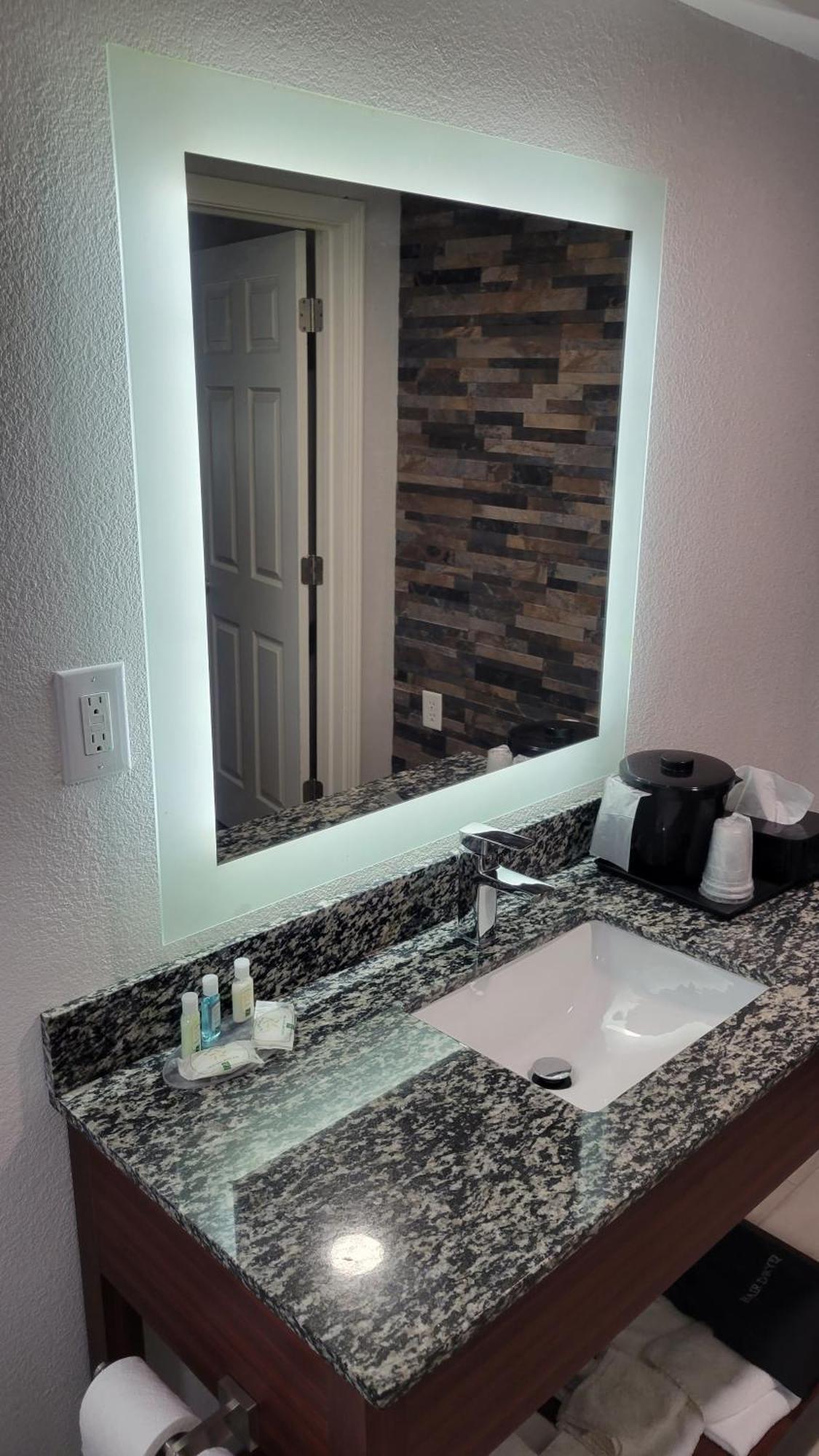 Quality Inn Forsyth Near Ga Public Safety Training Center Екстер'єр фото