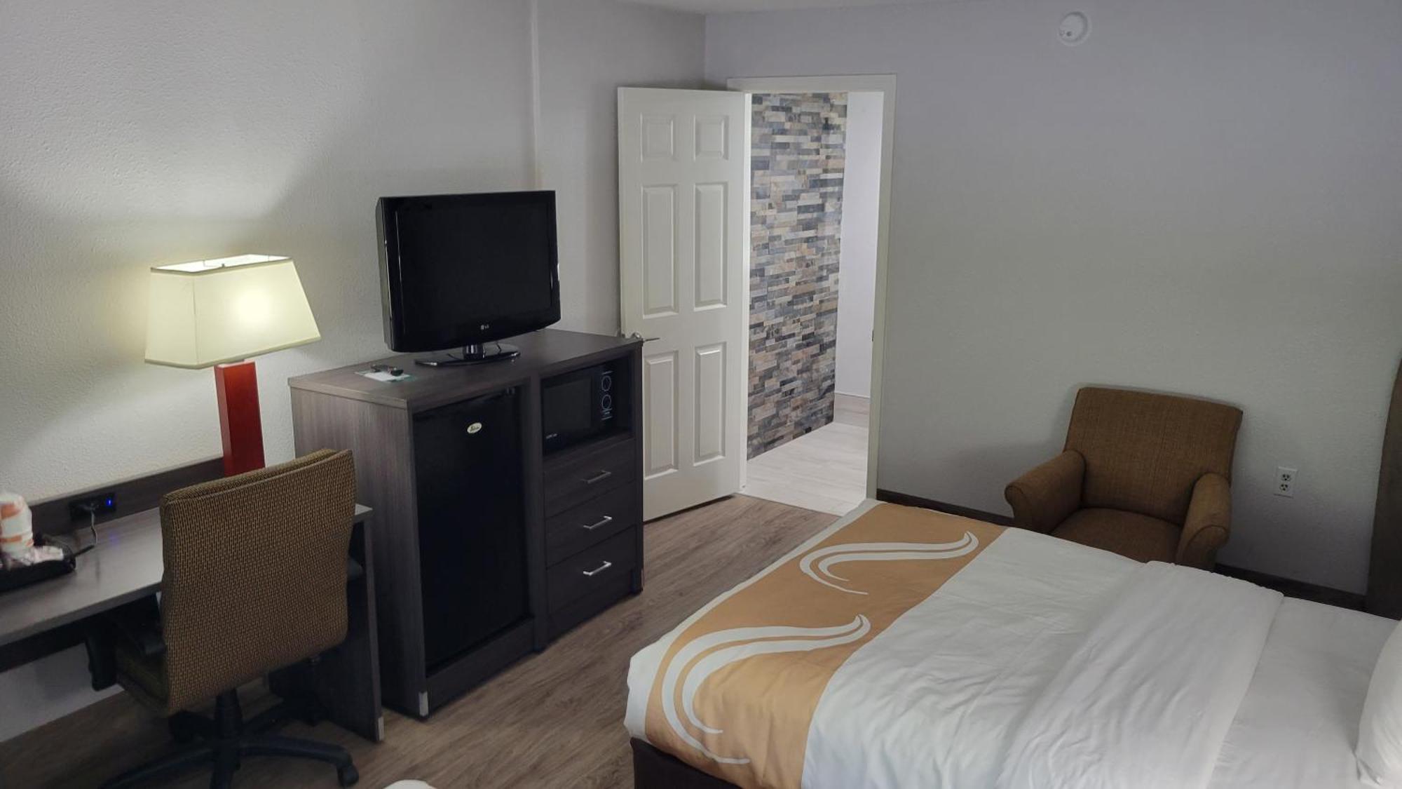 Quality Inn Forsyth Near Ga Public Safety Training Center Екстер'єр фото