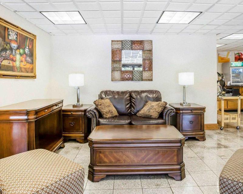 Quality Inn Forsyth Near Ga Public Safety Training Center Екстер'єр фото