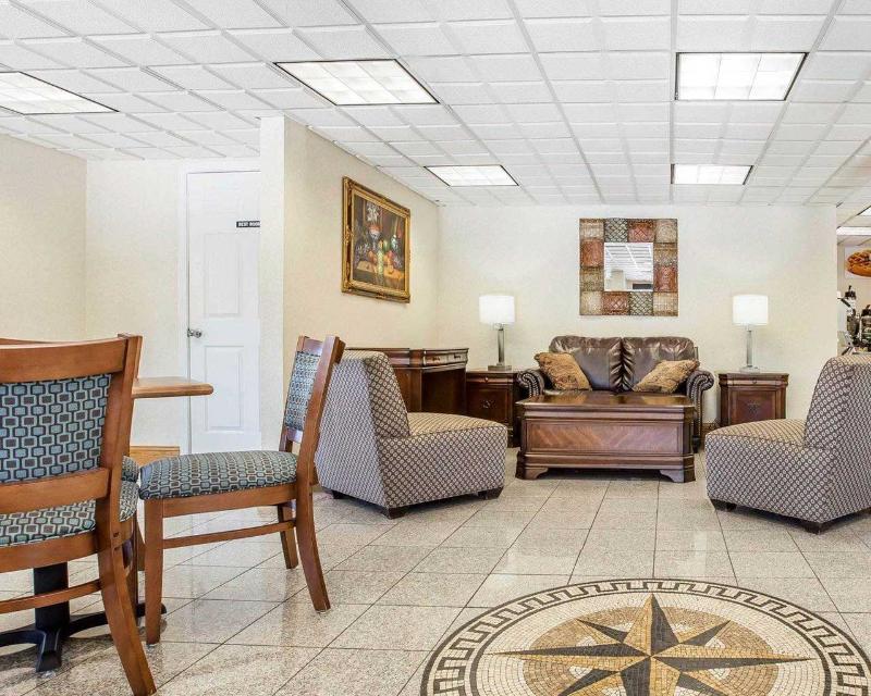 Quality Inn Forsyth Near Ga Public Safety Training Center Екстер'єр фото