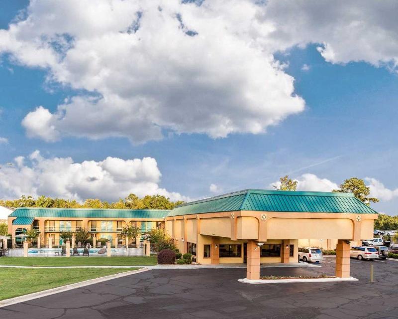 Quality Inn Forsyth Near Ga Public Safety Training Center Екстер'єр фото